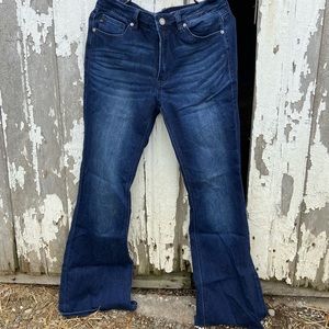 KanCan petite boot cut jeans